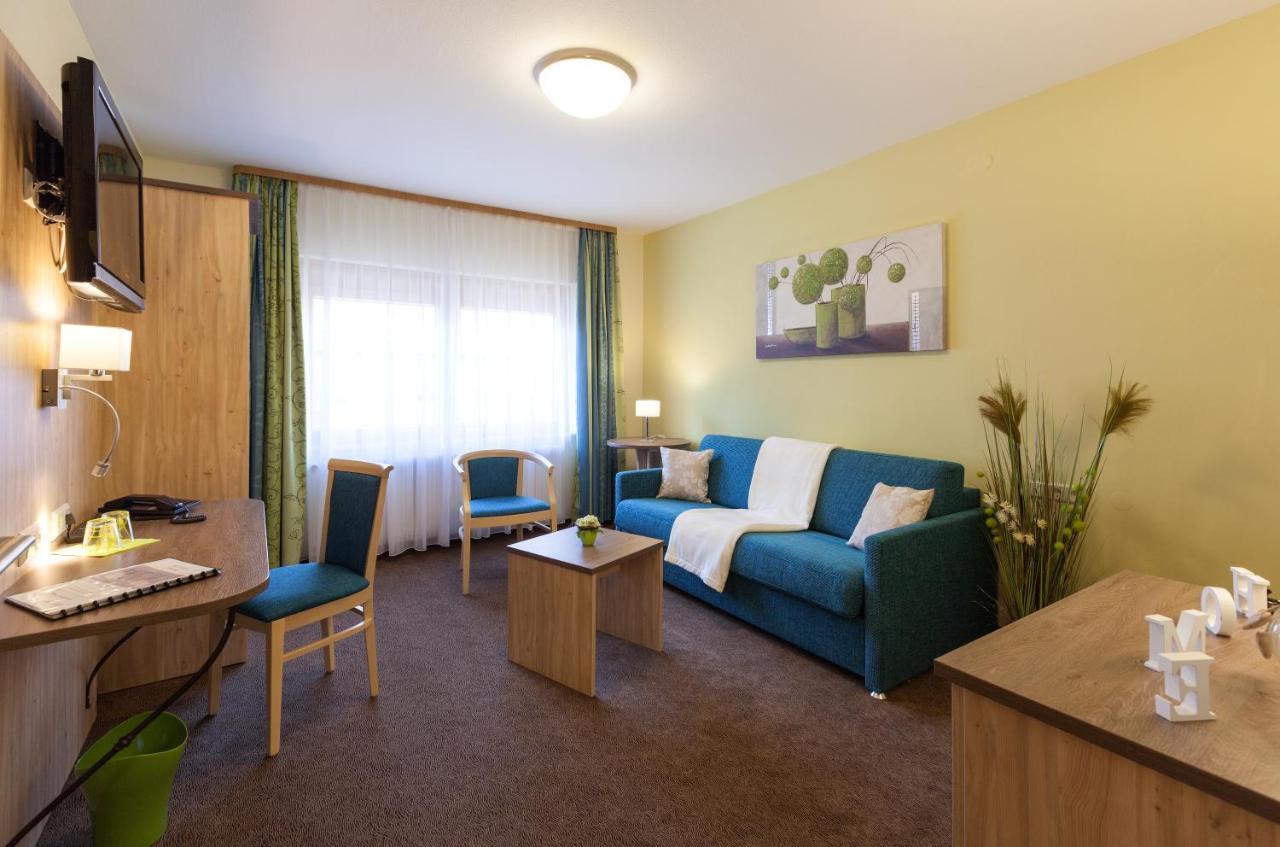 Landhotel Traube Seewald Экстерьер фото